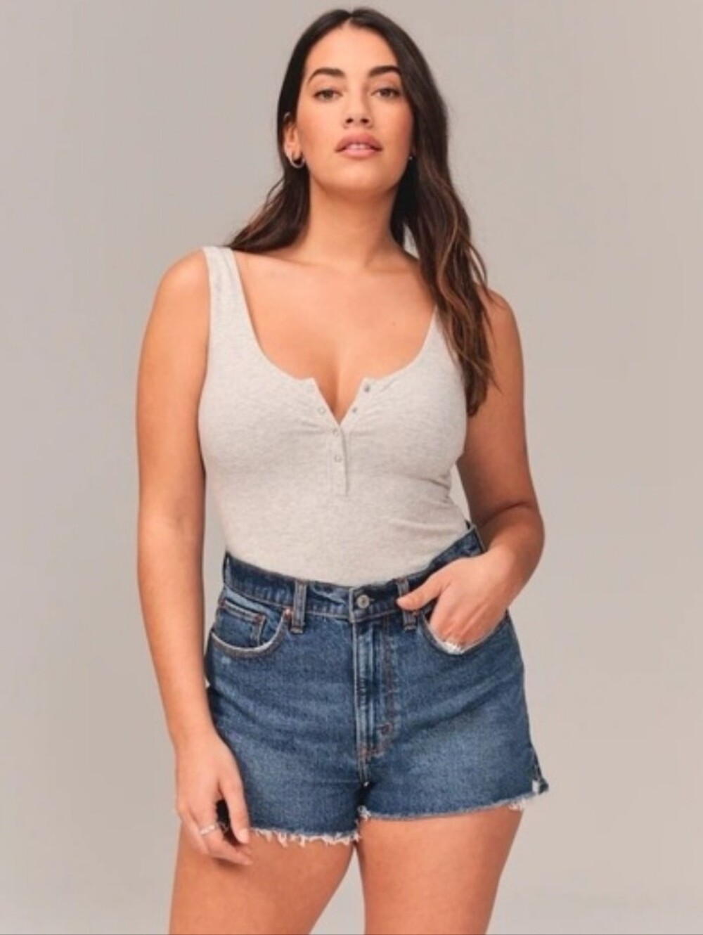 Abercrombie & Fitch The Mom Short Highrise Curve Love